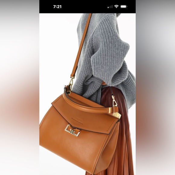 GIVENCHY Mystic Bag - Picture 1 of 16